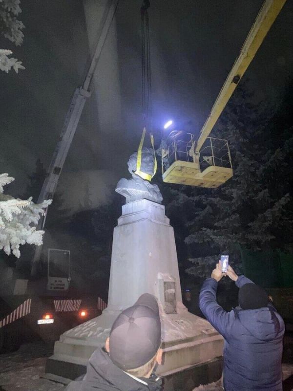 � ��������� ������� ������ ��������� �������� � �������