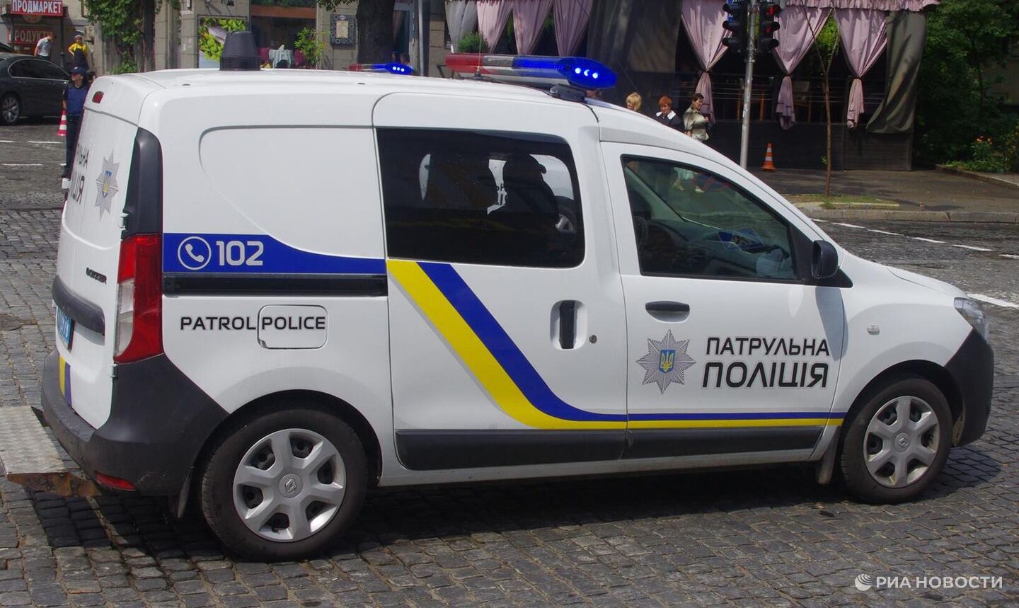 На Украине полицейский открыл огонь во время силовой мобилизации