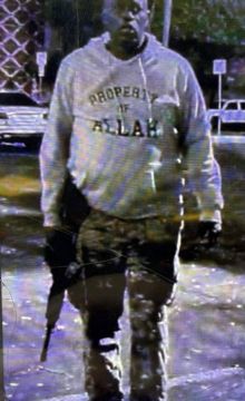 Валентин Богданов: Спящие просыпаются. Стрелок из Техаса, застреливший двоих человек и ранивший ещё 14, хранил дома фотографии иранских лидеров и флаг Ирана, сообщили источники