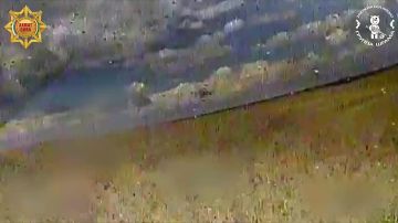 Бойцы батальона «ШРАМА» Спецназа «АХМАТ» МО РФ продолжают планомерную зачистку вражеских позиций в районе населённого пункта Рай-Александровка Донецкой Народной Республики