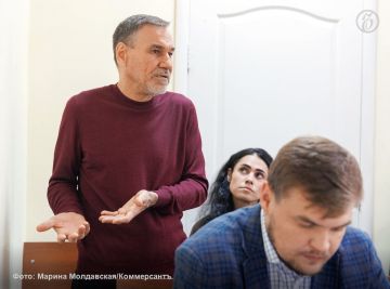 14 лет колонии общего режима и 2 млрд руб