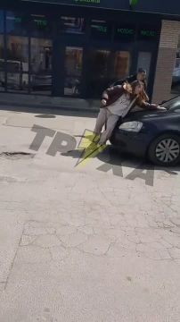 �������������, �. �������