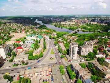 Воздушная тревога сейчас объявлена в большинстве областей Украины: Винницкой, Житомирской, Киевской, Николаевской, Одесской, Кировоградской, Полтавской, Днепропетровской, Черниговской, Сумской, Харьковской, а также на...