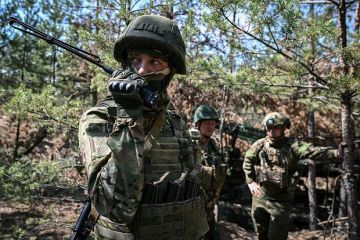 Военный эксперт Дандыкин: В арсенале ВС России есть гибрид дрона и ракеты «Бандероль»