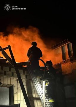 ВС РФ нанесли удар по железнодорожному объекту в Винницкой области, сообщает ГосЧС